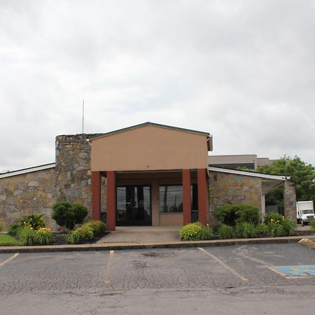 Executive Inn & Suites 纳什维尔 外观 照片